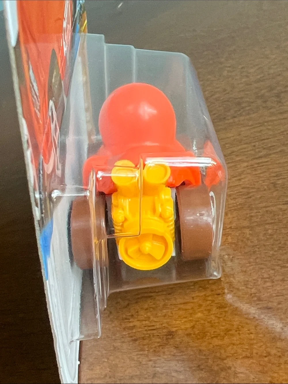 HW Dirt Duck N’ Rollff Hot Wheels- Orange & Yellow